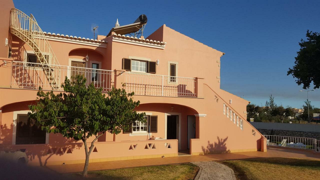 Saraiva'S Guest House لاغوس المظهر الخارجي الصورة